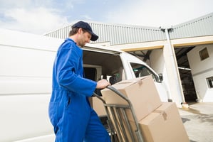 Delivery fleets ramp up recruitment to meet winter peak demand image